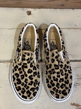 Unisex Vans Leopard Print Sneakers